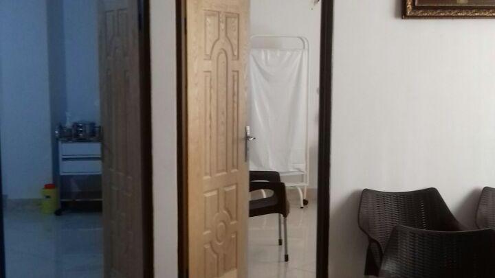 دکتر فرزاد قطبی