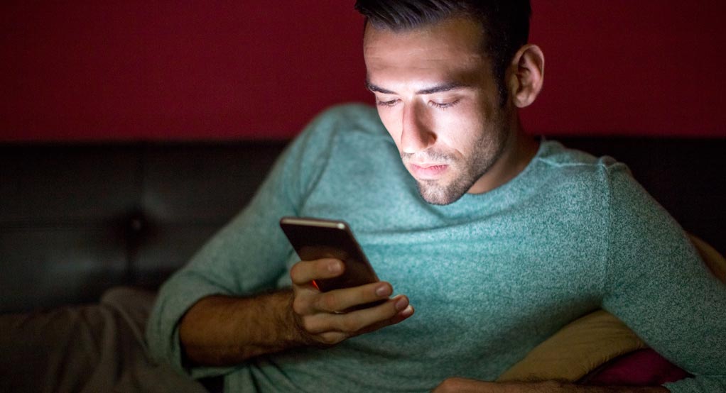 پورن چه تاثیری بر مغز میگذارد؟ پورن چه تاثیری بر مغز میگذارد؟