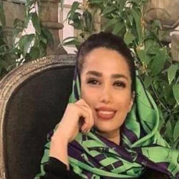 دکتر الناز غفارپور