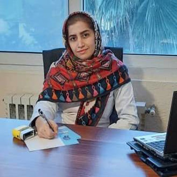 دکتر فروه رمضان زاده بادله