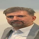 دکتر آرمان مستغنی