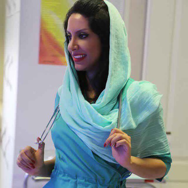 دکتر نونا امیری منش